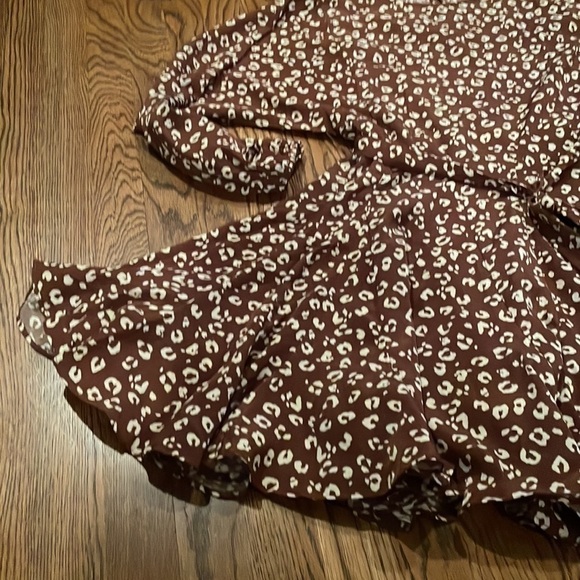 Jodifl Women's Long Sleeve Brown Dress Animal Print Belted Waist Small EUC - Picture 6 of 14